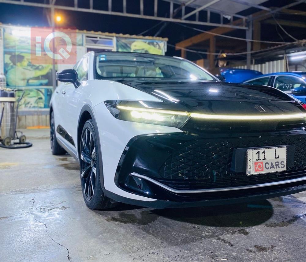 تۆیۆتا کراون